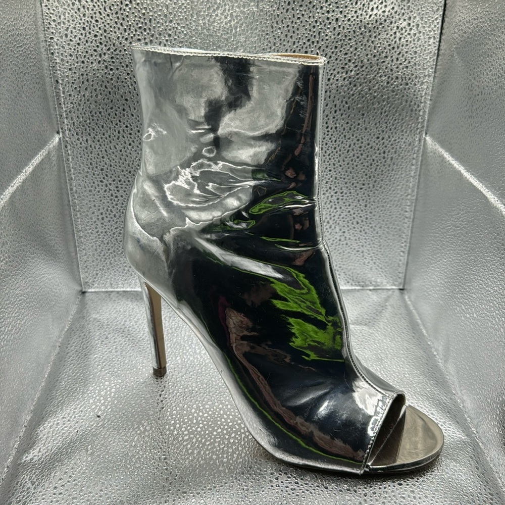 Silver shiny heeled peep toe  boots size 8 1/2 HRH